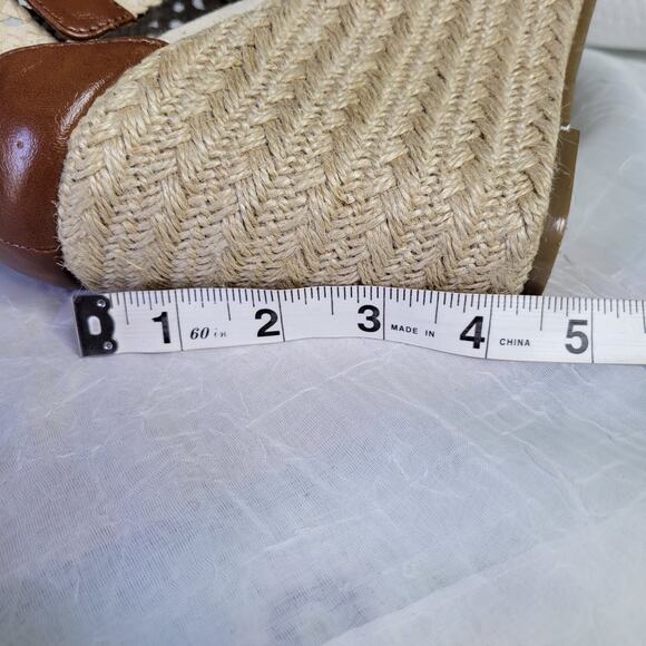 Brash Neutral Beige Ivory Crochet Straps Wedge Espadrille Sandals sz 9 - Picture 7 of 8